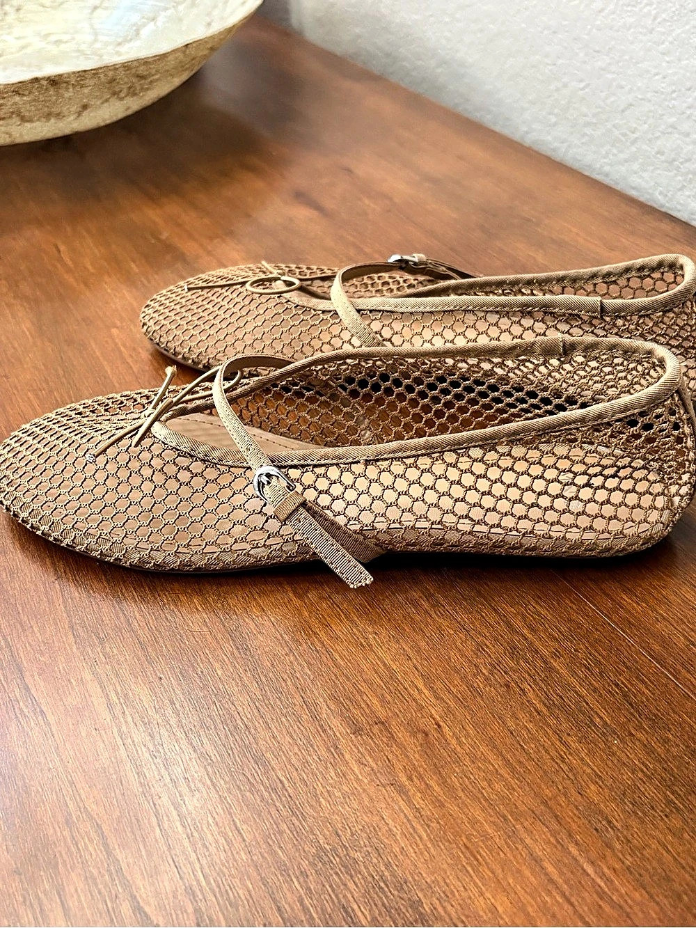 Mango Mesh Ankle-Tie Flats in tan